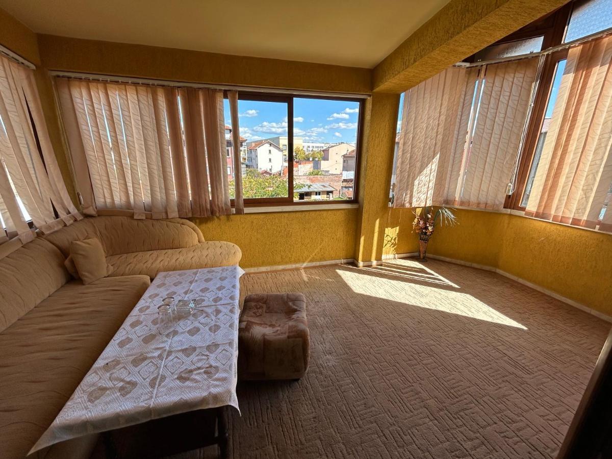 Hotel Rade 2 Vratsa Eksteriør billede